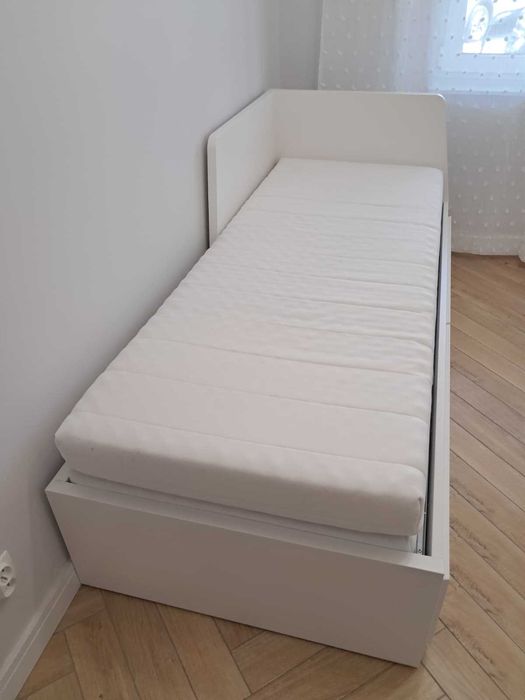 Łóżko/leżanka z 2 szufladami FLEKKE (IKEA)