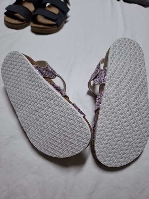 Sandálias menina 32