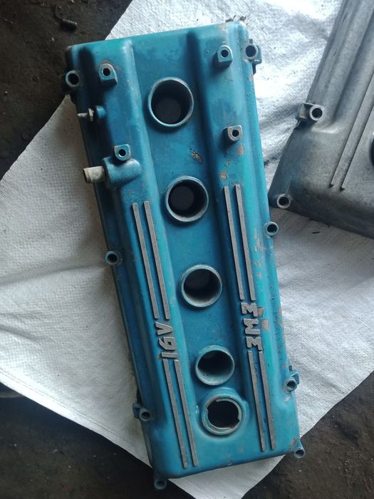 Клапанная крышка 405,406,409 двиг. На Газель,Волга,УАЗ Хантер,патриот