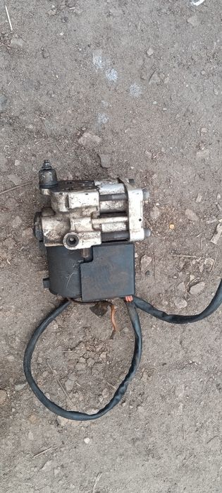 Блок ABS AUDI 100 C4 б/у