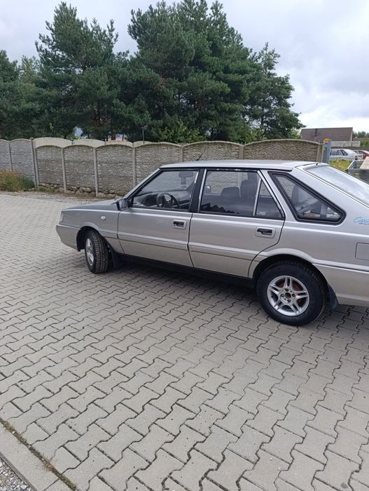 Polonez Caro Plus-stan idealny
