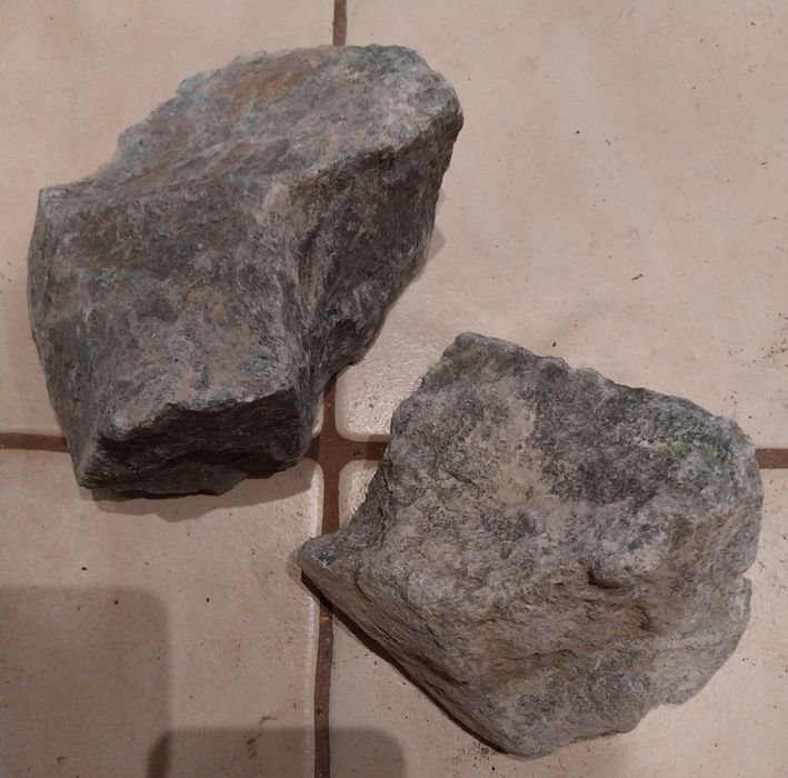 Kamienie do terrarium