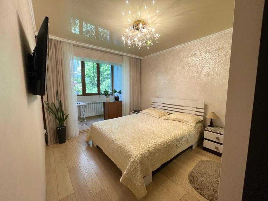 Продаж 2х кімнатної квартири в центрі міста