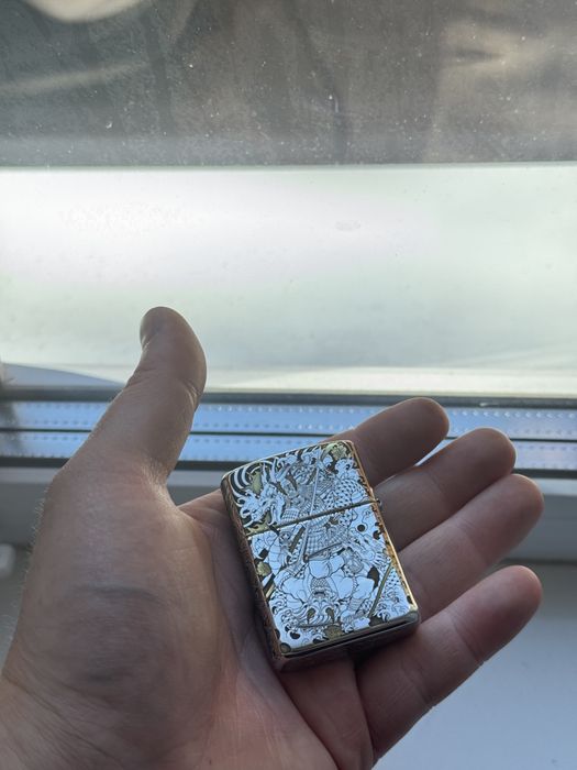Оригінальна запальничка Zippo Samurai
