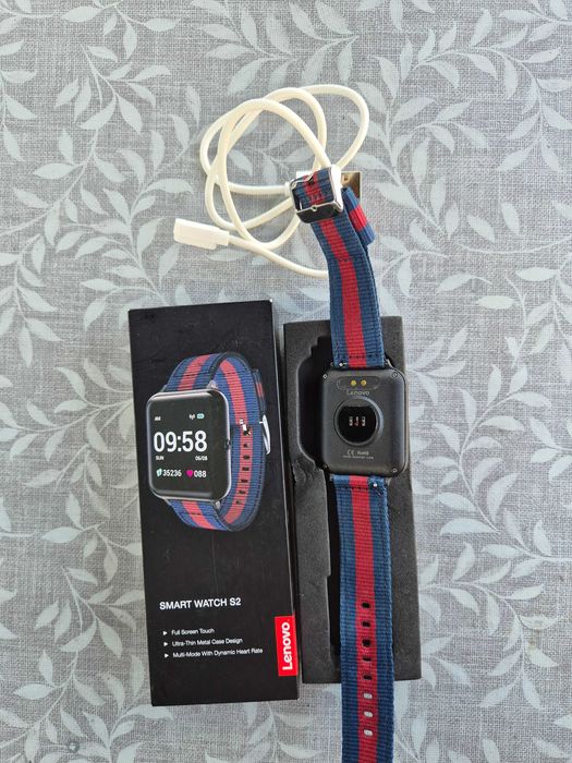 smartwatch Lenowo S2