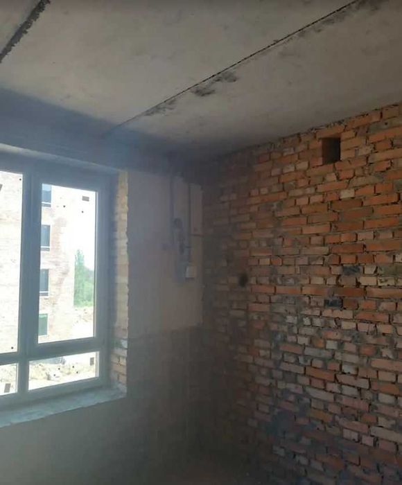 ПРОДАЖ! 2-х кімнатна квартира в зданому будинку по дуже вигідній ціні за 1 кв.м. Звертайтесь є багато різних варіантів