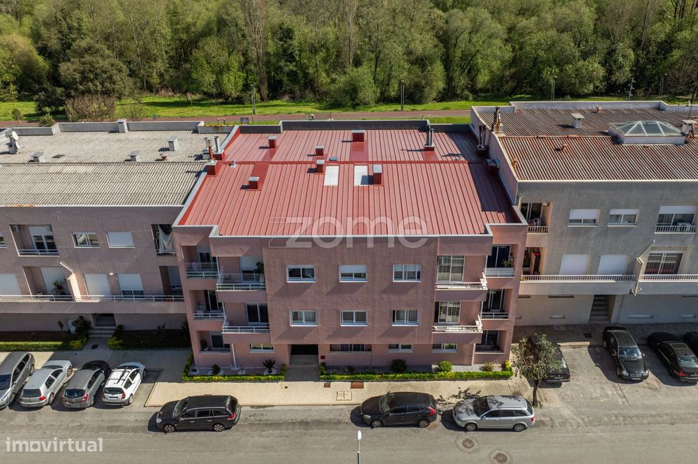Apartamento T2+1 em Palmeira, Braga.