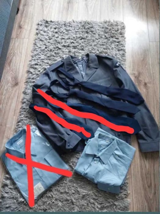 Zestaw mundur, olimpijka Policja L/XL plus koszula i  2 krawaty