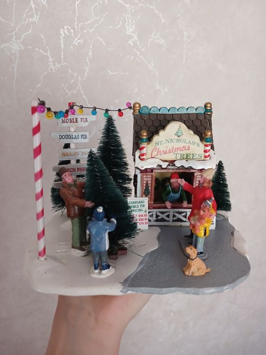 Новорічна інсталяції Lemax