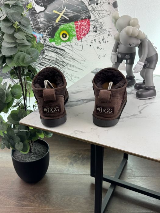 Ботінки UGG Classic 35 розмір Е15973