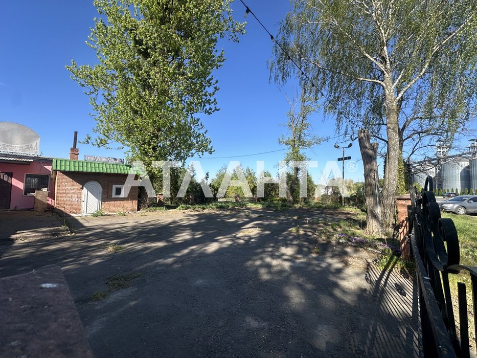 Продаж фасадного приміщення магістраль Львів-Самбір. смт.Ставчани - Вид 2