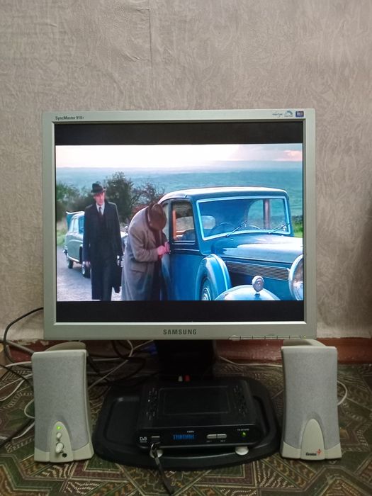 Монітор Самсунг з HDMI