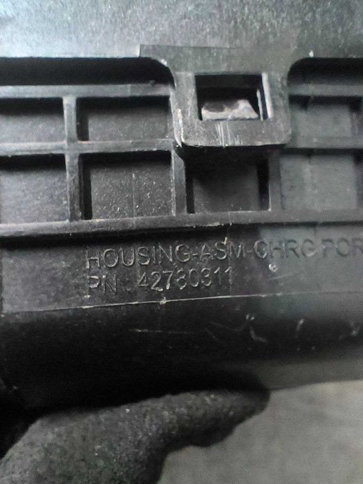 Механізм відкриття Лючка порту зарядки Chevrolet Bolt EV 42780311