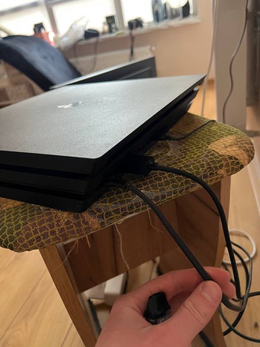 Ps 4 pro 1tb (3 ревізія)
