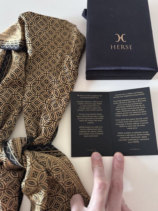 Elegancki męski szal HERSE