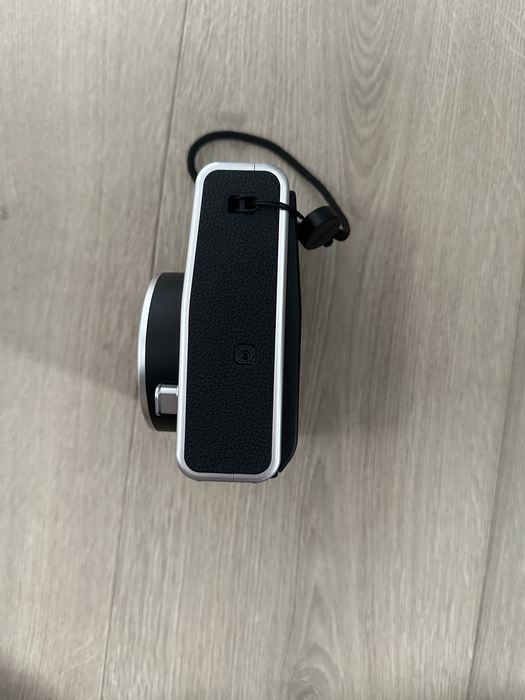 Z PARAGONEM! Aparat Fujifilm Instax Mini 40 - Stan Idealny