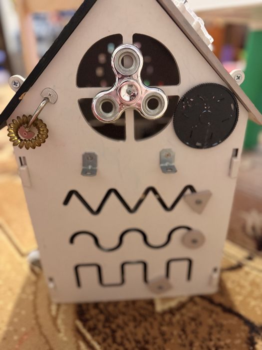 Бізікуб деревянний будиночок