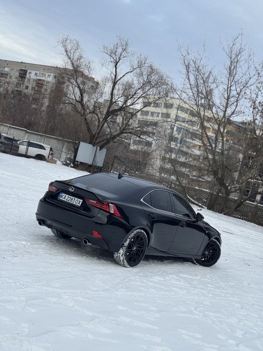 Продам стильний Lexus IS 2014