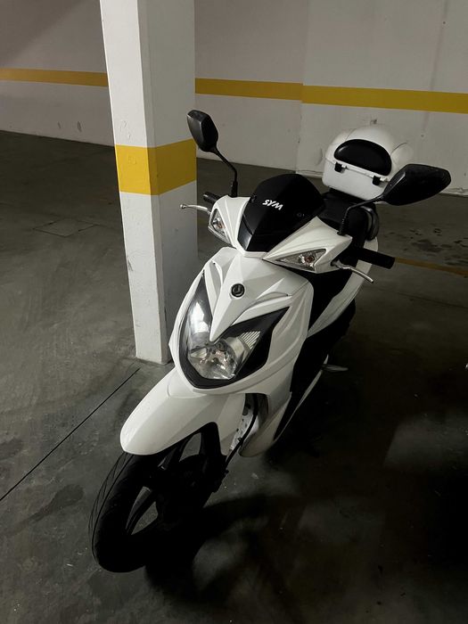 Mota Sym Symphony 125 com Pouquíssima Kilometragem