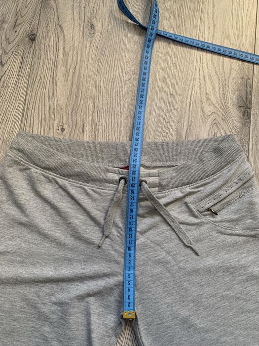 Жіночі спортивні штани