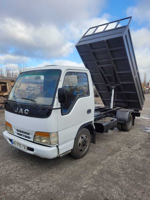 Вантажніперевезення самоскидом по місту, до 3 тонн