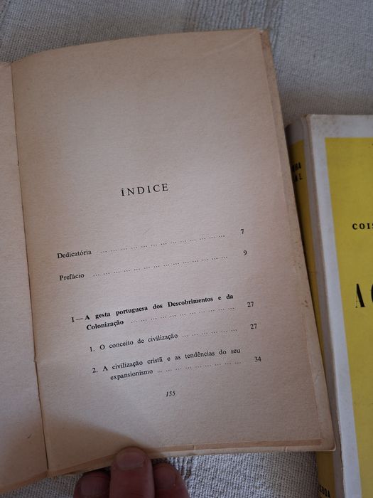 Dois livros de Cunha Leal. Ultramar Colonialismo