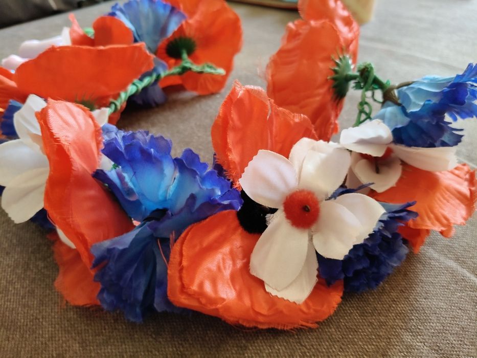 Вінок із стрічками