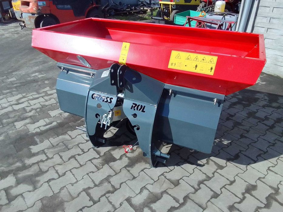 Rozsiewacz Rozsiewacze master junior  2 siłowniki grass-rol