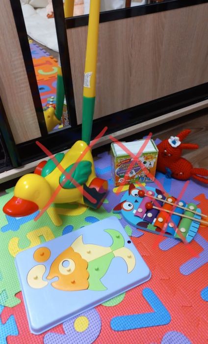 Іграшки: пазли фірма Wader