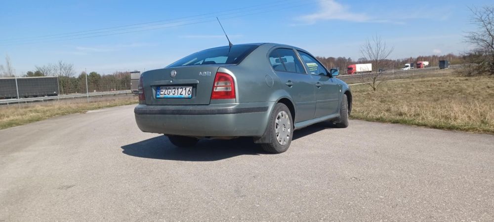 Sprzedam niezniszczalną Skodę Octavię
