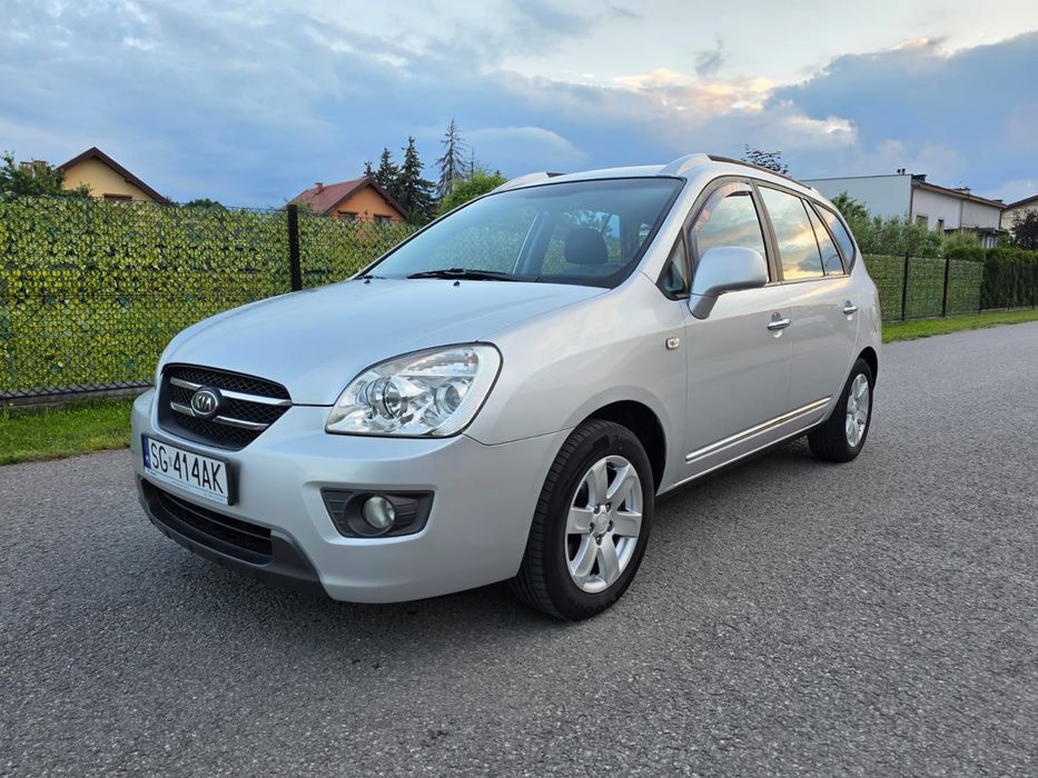 Kia Carens