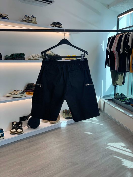 Шорти STONE ISLAND L0208 Shadow Project Zip Cargo Shorts Black SI0173-