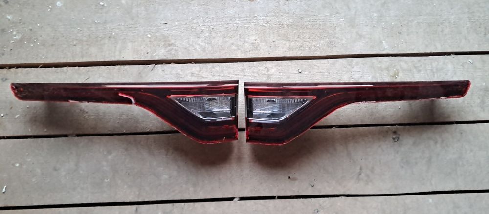 Продам фонарь Рено Меган 4