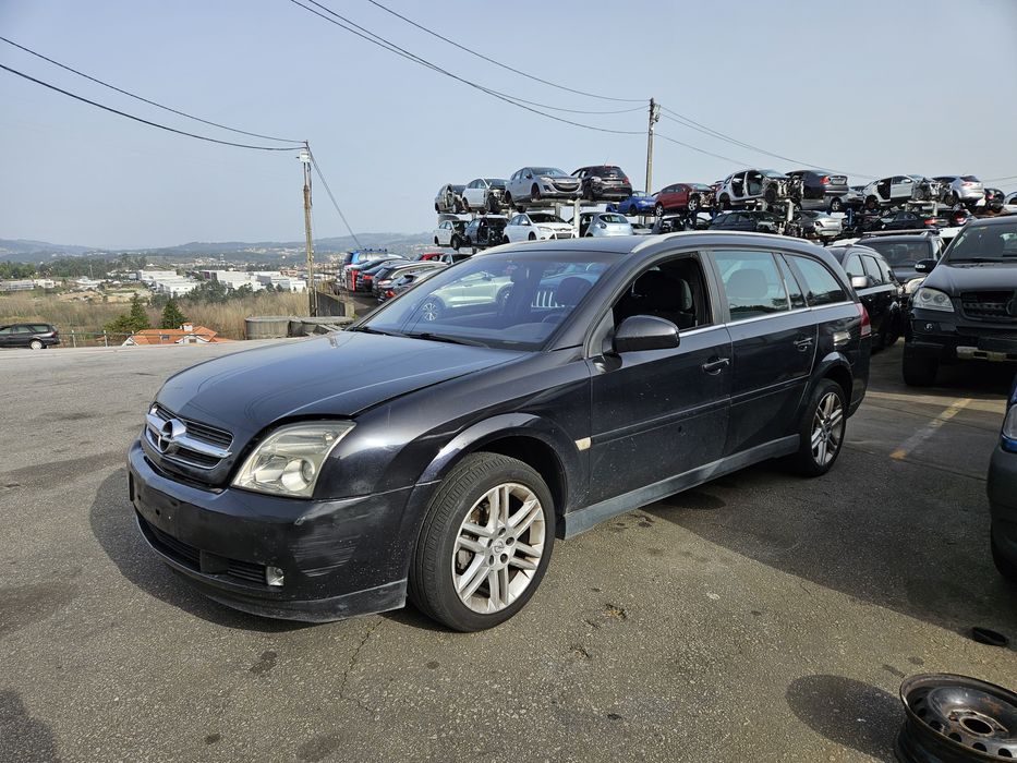 Opel Vetra C Combi 1.9 CDTi de 2003 para peças