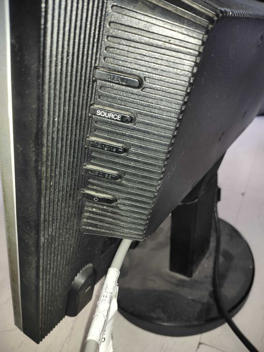 LG Flatron L 1953TR-SF, Seoul