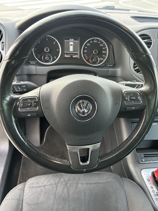 Volkswagen tiguan 2013 2.0d AT
