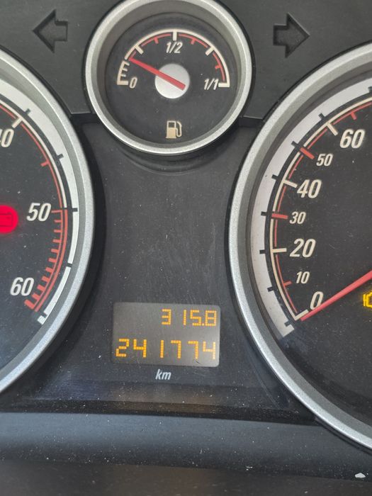 Opel Astra Gtc 1.3