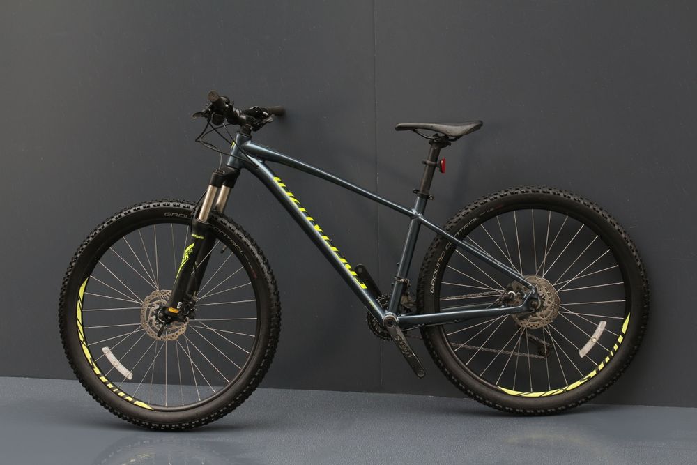 Гірський велосипед Specialized PITCH MEN EXPERT 27.5 2019