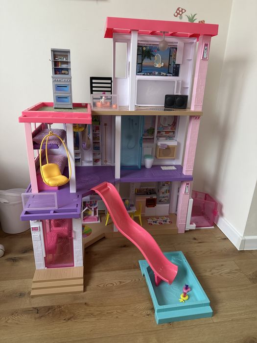 Barbie Dreamhouse