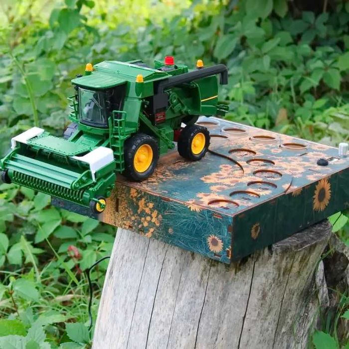 Наливатор комбайн ДжонДір на 6 чарок крутий подарунок