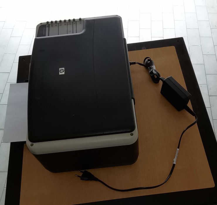 Impressora multifunções deskjet