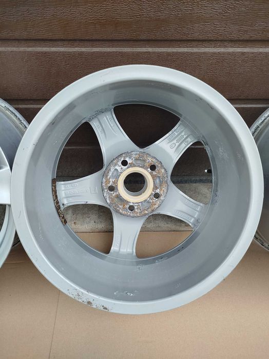 Felgi aluminiowe BORBET F 6.5Jx16H2 ET50 5x112
