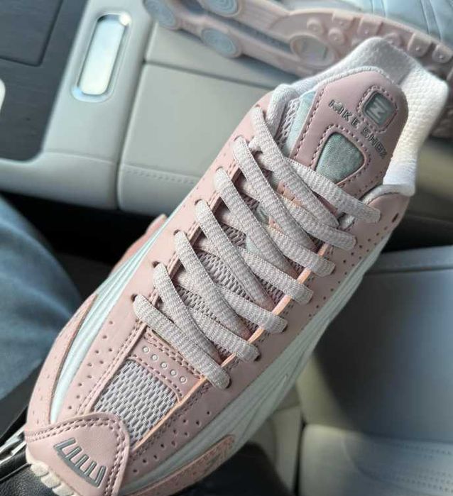 (БЕЗ ПЕРЕДОПЛАТИ) Nike Shox R4 Barely Rose Pink-Metallic Platinum найк шокс р4 ніжно-рожеві з платиновим