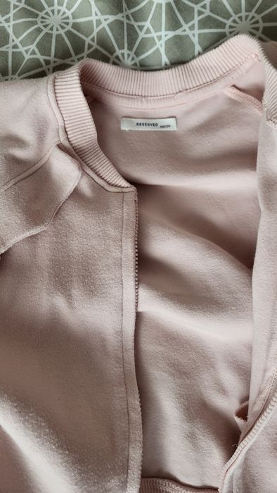 Bluza bawełniana dziecięca firmy Reserved