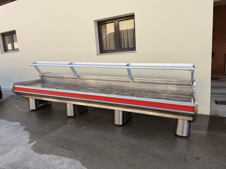 Vitrine de talho com 3.90 arneg