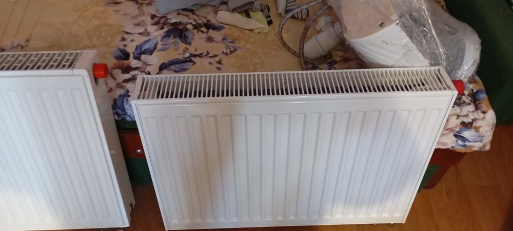 Батареи отопления  70*50, 120*30 из новостроя.