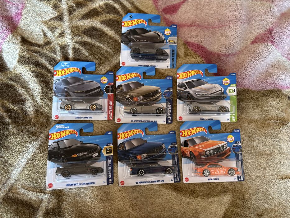 Продам Hot wheels