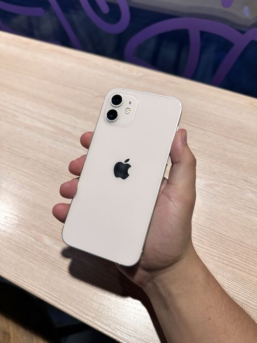iPhone 12 64GB White  (Айфон хороший стан, без нарікань)