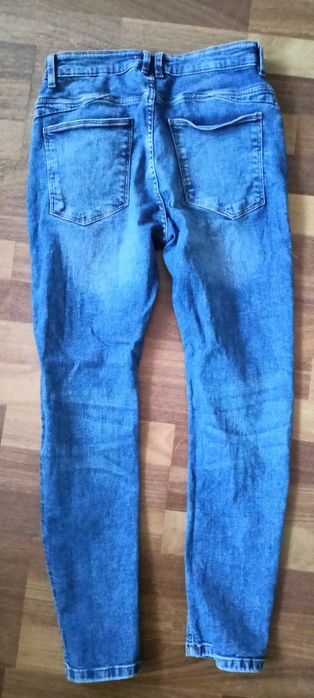 Spodnie jeansowe Jeansy skiny House denim W30L30