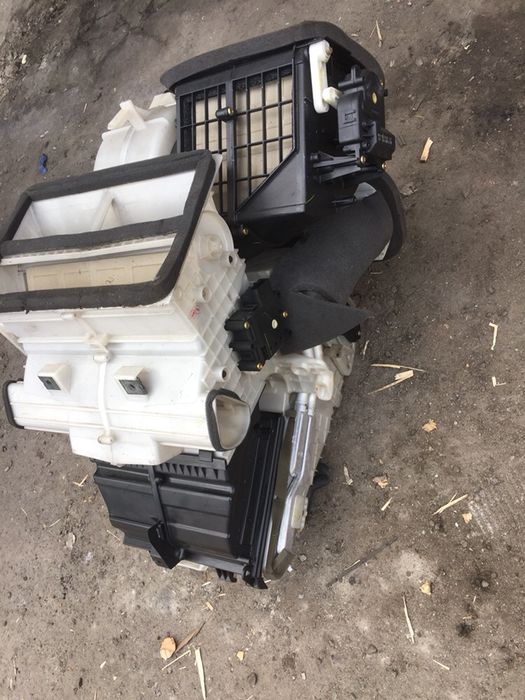 Разборка mazda 3 седан хэтчбек (03-09год)